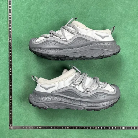 Hoka One One Ora Primo
