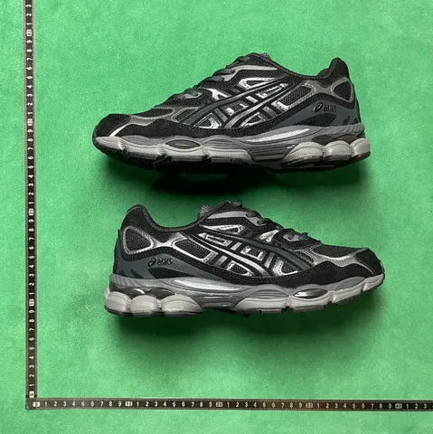 Asics Gel-NYC - Black & Silver