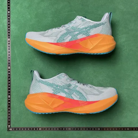 Asics Novablast 5