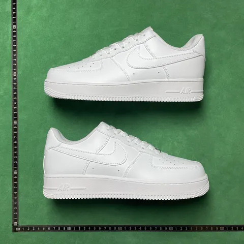 Nike Air Force 1 - Triple White
