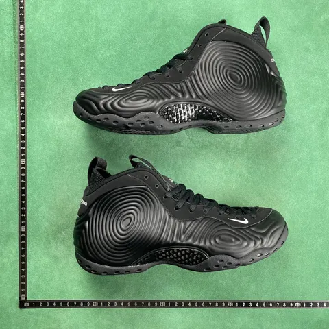CDG x Nike Foamposite One