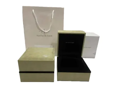 Van Cleef & Arpels Watch Box
