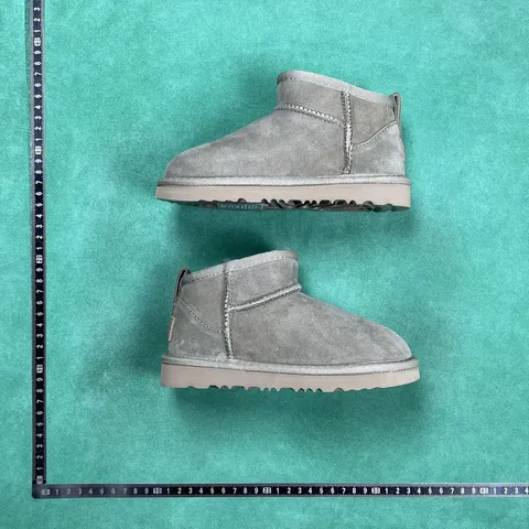 UGG Classic Ultra Mini