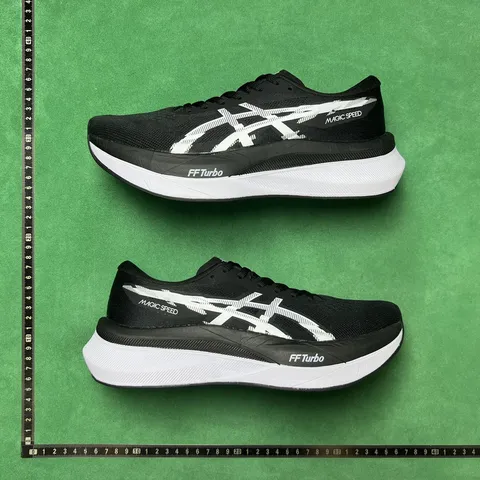 Asics Magic Speed 3.0