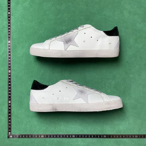 Golden Goose Super-Star