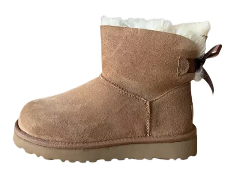 UGG Snow Boots - Chestnut Mini Bailey Bow