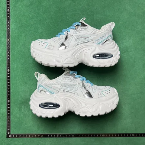 Gg-Cc - White & Sky Blue