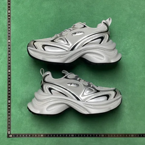 Gg-Cc - Silver & Black