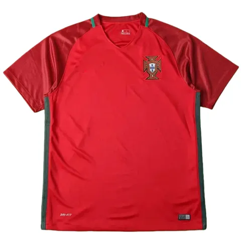 16 season Portugal home retro Fan version