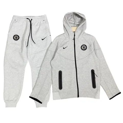 Nike Set - Grey Crest Tech Set