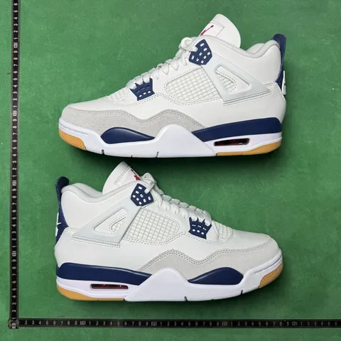 Nike SB x Jordan Air Jordan 4