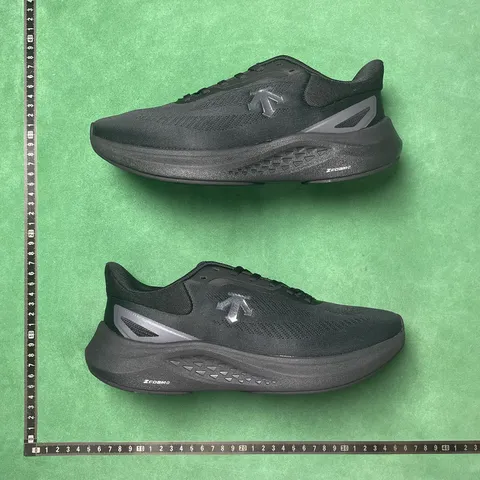 Nike Air Max Command - Triple Black, B7D Batch