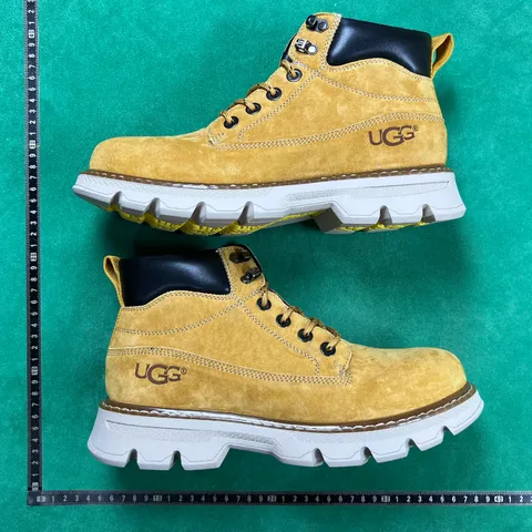 Ugg - Wheat Lace-Up Boot