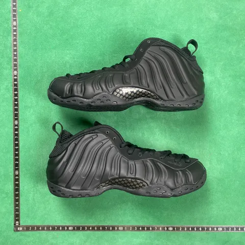 Nike Foamposite One "Anthracite"