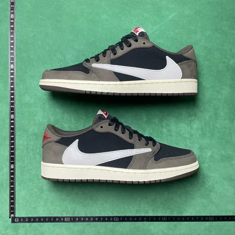 Travis Scott x Jordan Air Jordan 1 Low OG - Reverse Mocha Low, LJR1 Batch