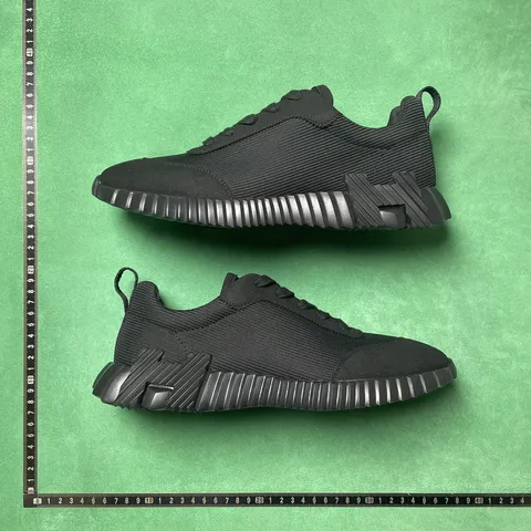 Hermes Bouncing - Triple Black
