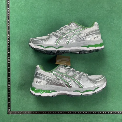 Asics Gel-Kayano 12.1 - Silver & Green