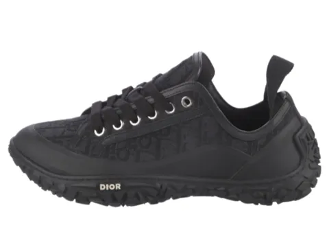 Dior B28