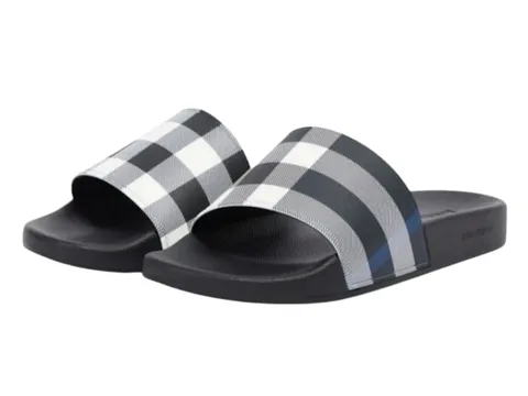 Burberry Slippers - Black & White Check