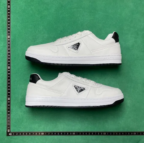 Prada Downtown - White & Black, BD9 Batch